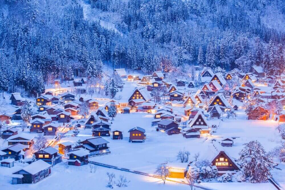 DU LỊCH NHẬT BẢN - LÀNG CỔ SHIRAKAWAGO - TRƯỢT TUYẾT